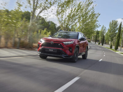 TOY_MULTICAR_II_2024_TME_IMG_RAV4_2291